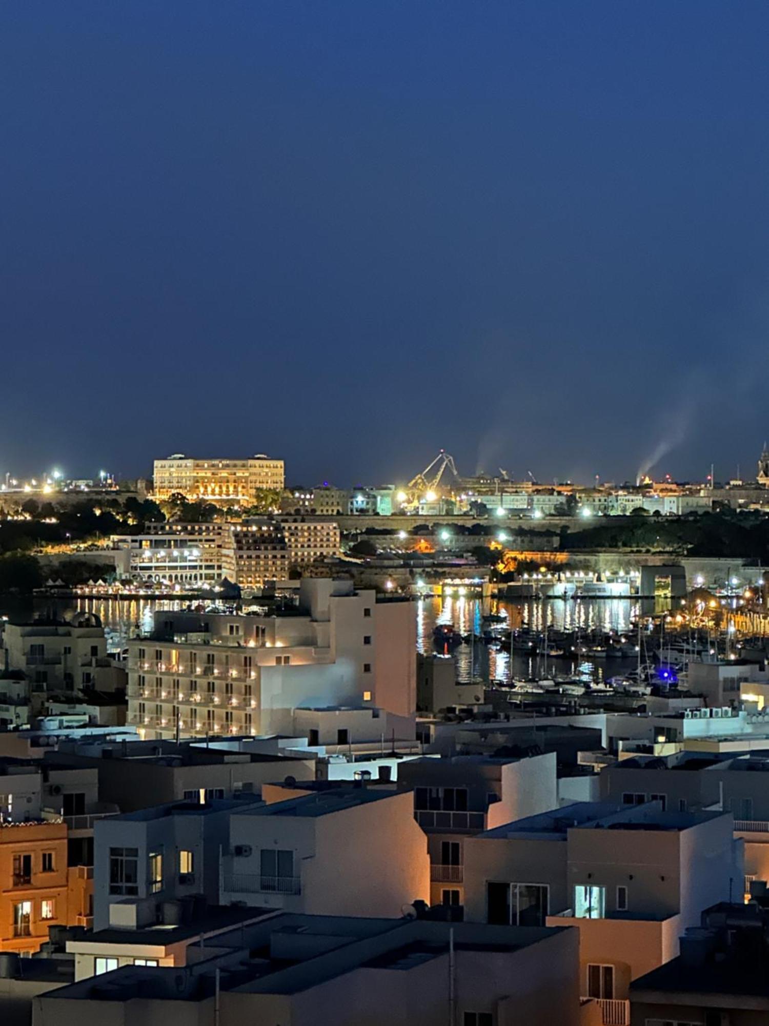 Apartament Luxury Penthouse In